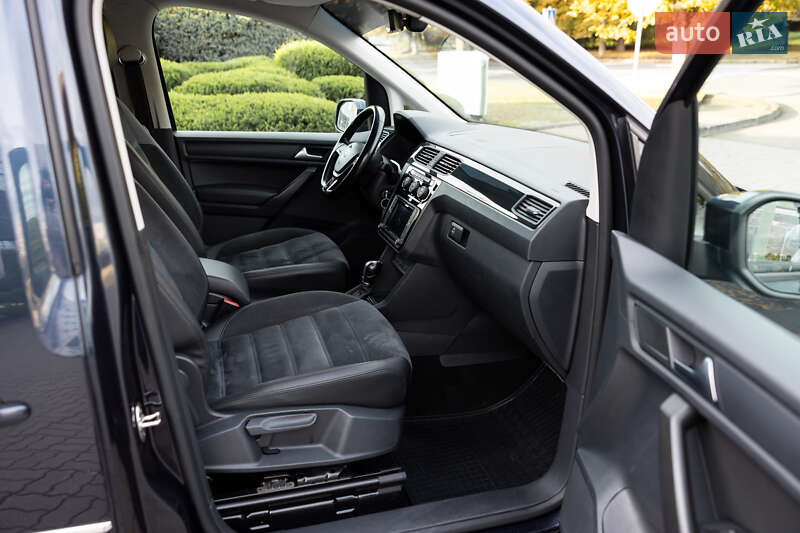 Минивэн Volkswagen Caddy 2016 в Луцке