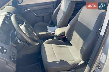 Минивэн Volkswagen Caddy 2013 в 