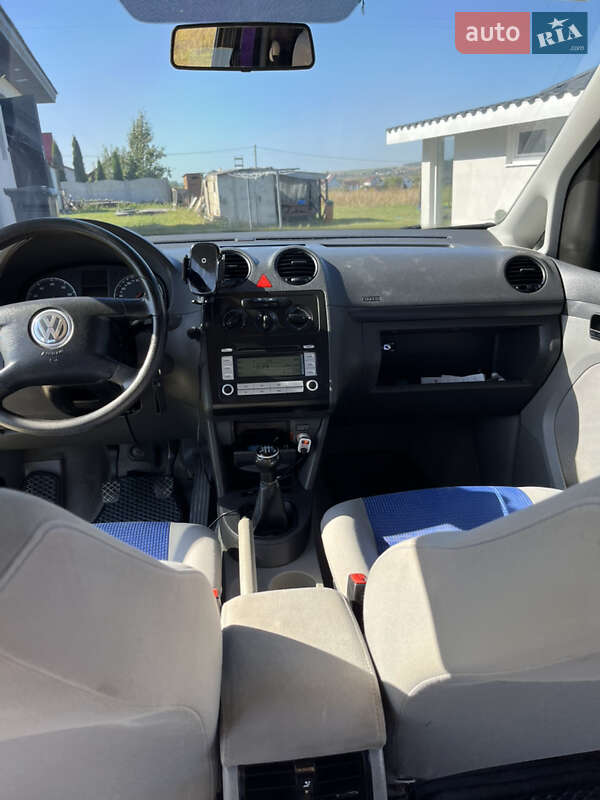 Мінівен Volkswagen Caddy 2005 в Луцьку