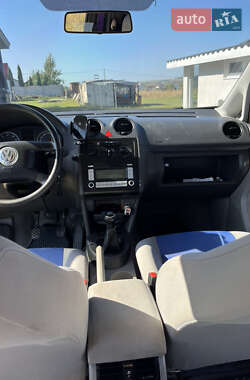 Минивэн Volkswagen Caddy 2005 в  фото 5 Минивэн Volkswagen Caddy 2005 в