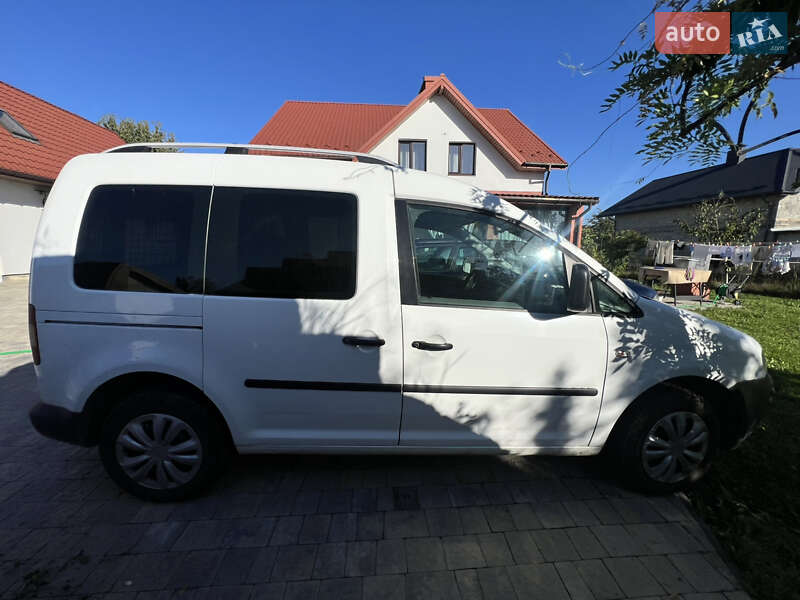 Мінівен Volkswagen Caddy 2010 в Городку