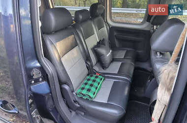 Минивэн Volkswagen Caddy 2012 в 