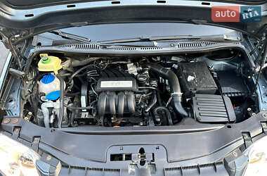 Минивэн Volkswagen Caddy 2009 в 