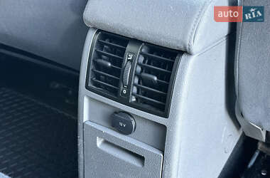 Минивэн Volkswagen Caddy 2008 в 