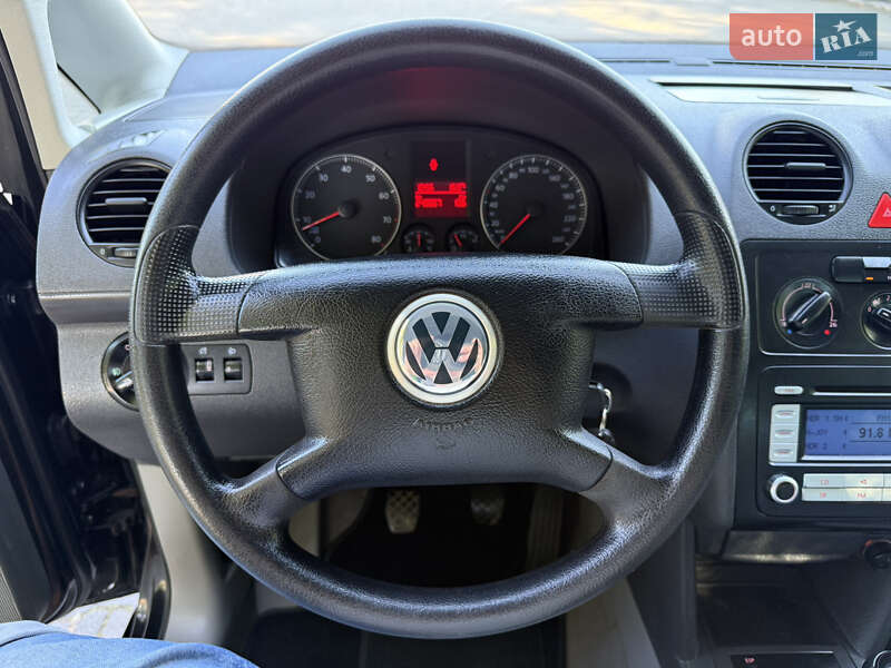 Минивэн Volkswagen Caddy 2005 в Черновцах