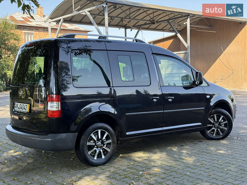 Минивэн Volkswagen Caddy 2005 в Черновцах