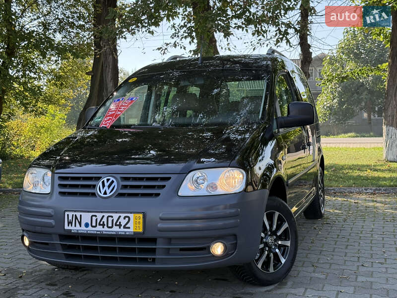 Минивэн Volkswagen Caddy 2005 в Черновцах