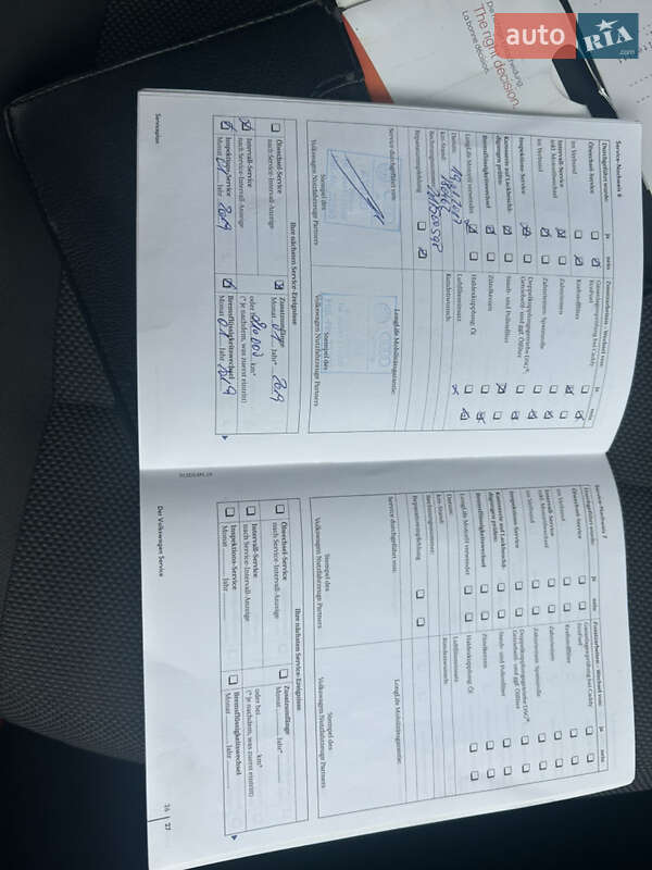 Мінівен Volkswagen Caddy 2011 в Нововолинську