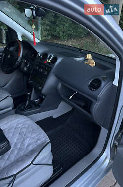 Мінівен Volkswagen Caddy 2009 в 