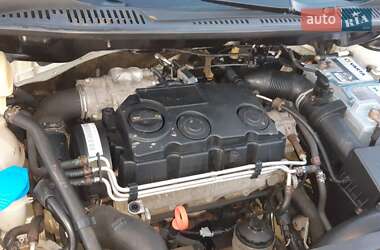 Грузовой фургон Volkswagen Caddy 2008 в 