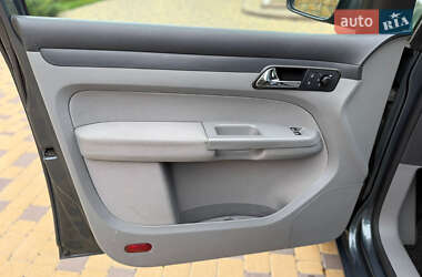Минивэн Volkswagen Caddy 2009 в 