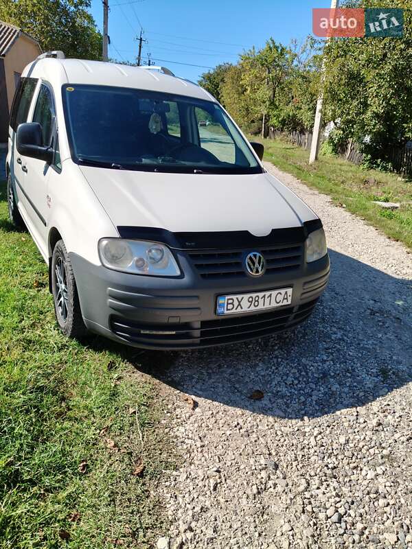 Минивэн Volkswagen Caddy 2008 в Новой Ушице