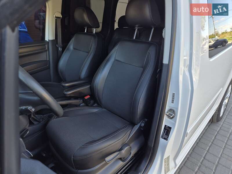 Минивэн Volkswagen Caddy 2017 в Бердичеве
