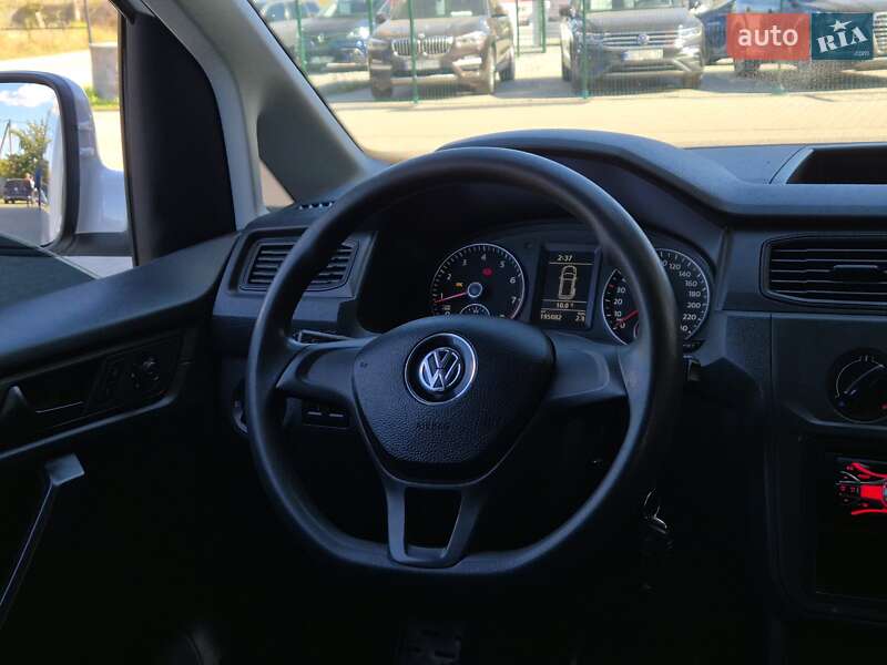 Минивэн Volkswagen Caddy 2017 в Бердичеве