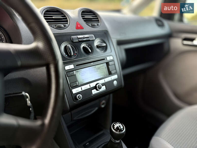 Минивэн Volkswagen Caddy 2006 в Тернополе
