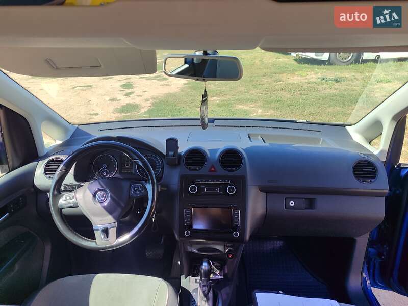 Минивэн Volkswagen Caddy 2015 в Ильинцах