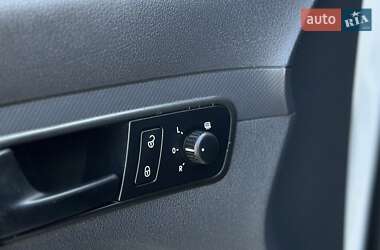 Грузовой фургон Volkswagen Caddy 2012 в 