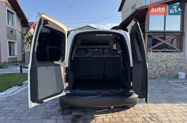 Минивэн Volkswagen Caddy 2011 в 