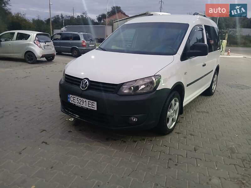Volkswagen Caddy 2011
