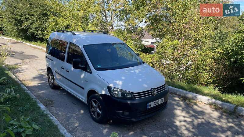 Минивэн Volkswagen Caddy 2015 в Ржищеве