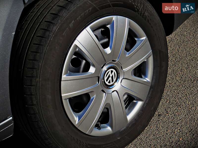 Минивэн Volkswagen Caddy 2011 в Черкассах