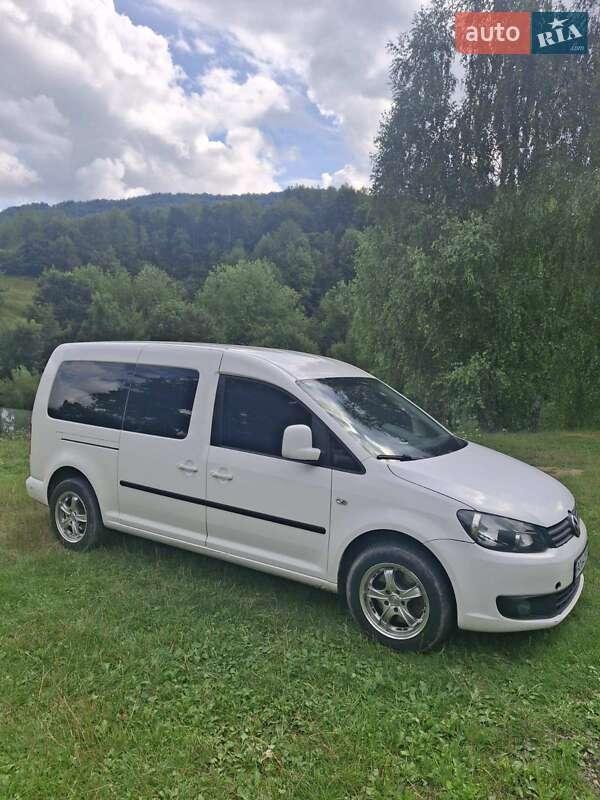 Минивэн Volkswagen Caddy 2013 в Ужгороде