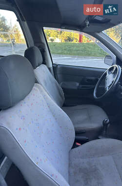 Пикап Volkswagen Caddy 2000 в 