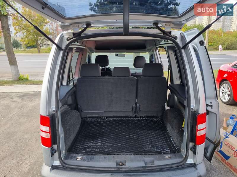 Минивэн Volkswagen Caddy 2010 в Харькове