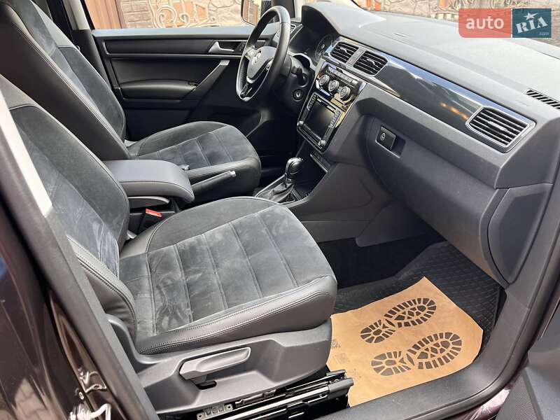Минивэн Volkswagen Caddy 2016 в Луцке