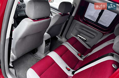 Минивэн Volkswagen Caddy 2006 в 