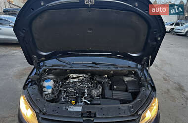 Минивэн Volkswagen Caddy 2014 в 