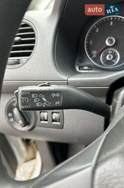 Грузовой фургон Volkswagen Caddy 2012 в 