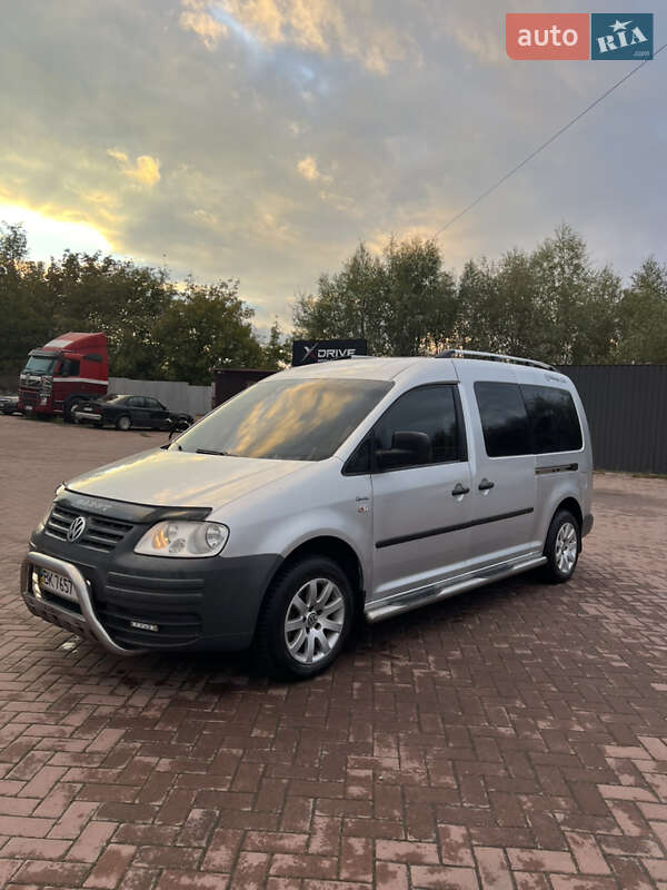 Минивэн Volkswagen Caddy 2009 в Ровно