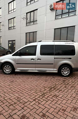 Минивэн Volkswagen Caddy 2009 в 