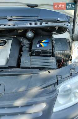 Минивэн Volkswagen Caddy 2004 в 