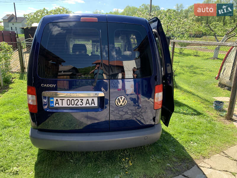 Минивэн Volkswagen Caddy 2007 в Болехове