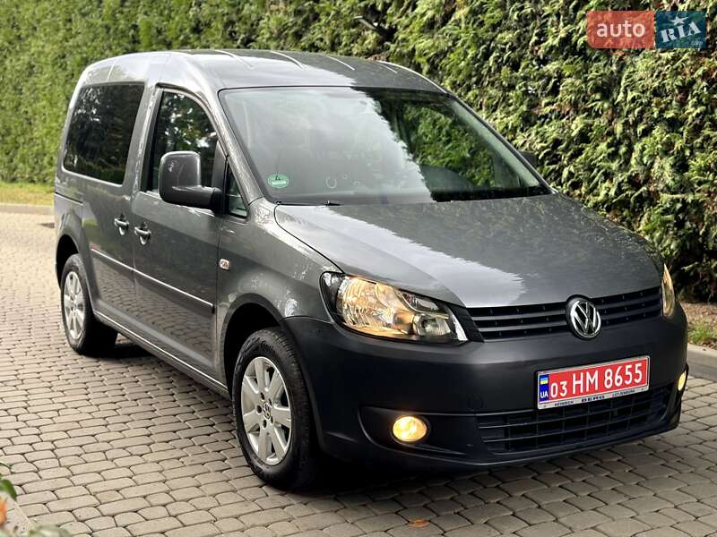 Минивэн Volkswagen Caddy 2012 в 