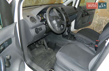 Грузовой фургон Volkswagen Caddy 2011 в 