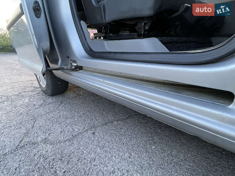 Минивэн Volkswagen Caddy 2011 в Солотвине фото 32 Минивэн Volkswagen Caddy 2011 в Солотвине