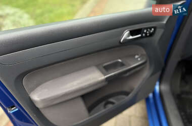 Минивэн Volkswagen Caddy 2014 в 