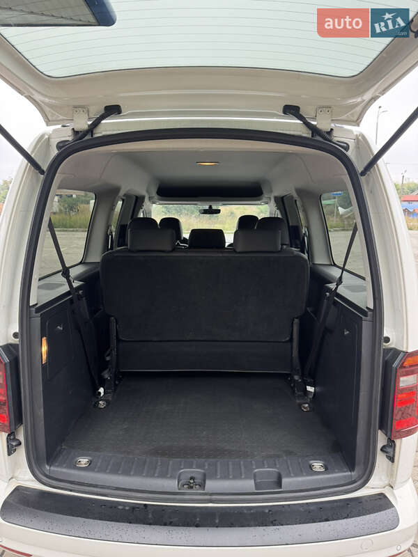 Минивэн Volkswagen Caddy 2016 в Львове