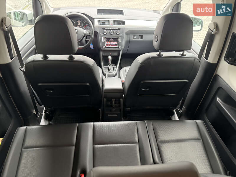 Минивэн Volkswagen Caddy 2016 в Львове