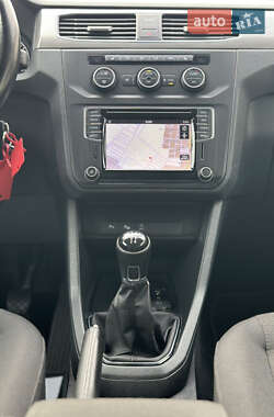 Минивэн Volkswagen Caddy 2016 в 