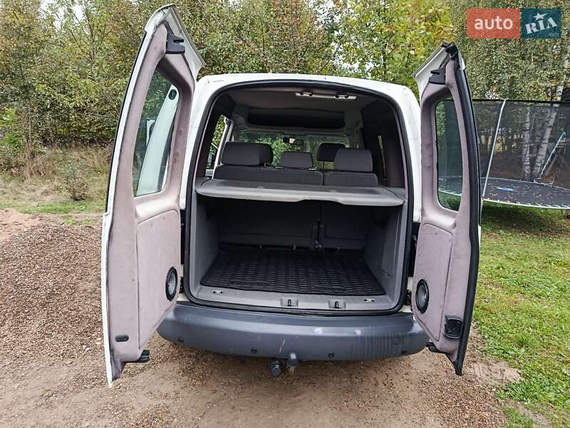 Минивэн Volkswagen Caddy 2007 в Сторожинце
