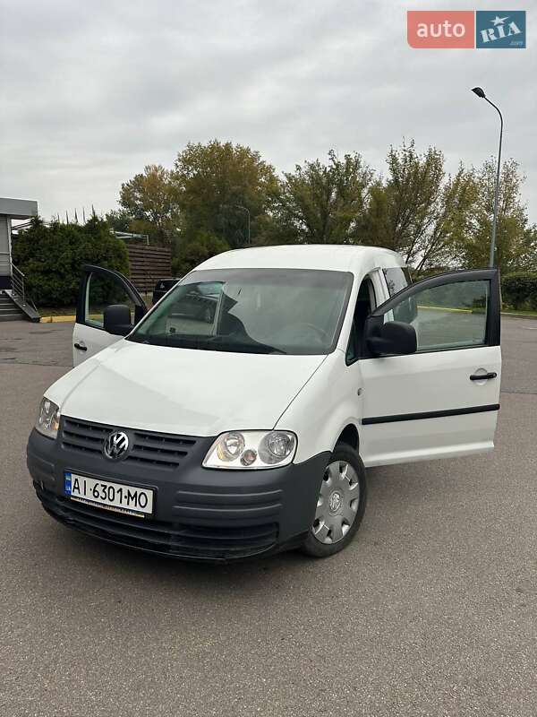 Минивэн Volkswagen Caddy 2005 в Киеве
