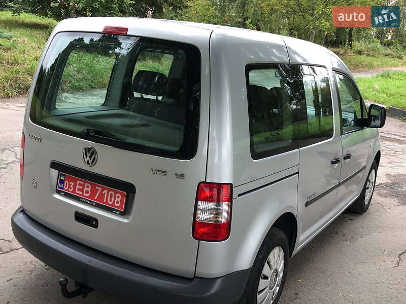 Минивэн Volkswagen Caddy 2010 в Ровно