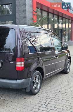Минивэн Volkswagen Caddy 2012 в 