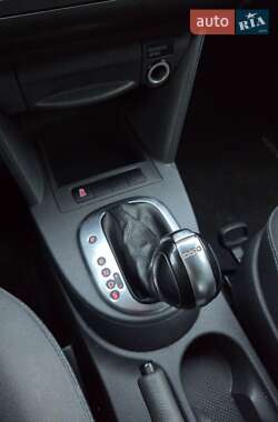 Минивэн Volkswagen Caddy 2012 в 