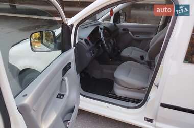 Мінівен Volkswagen Caddy 2005 в 