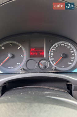 Минивэн Volkswagen Caddy 2006 в 